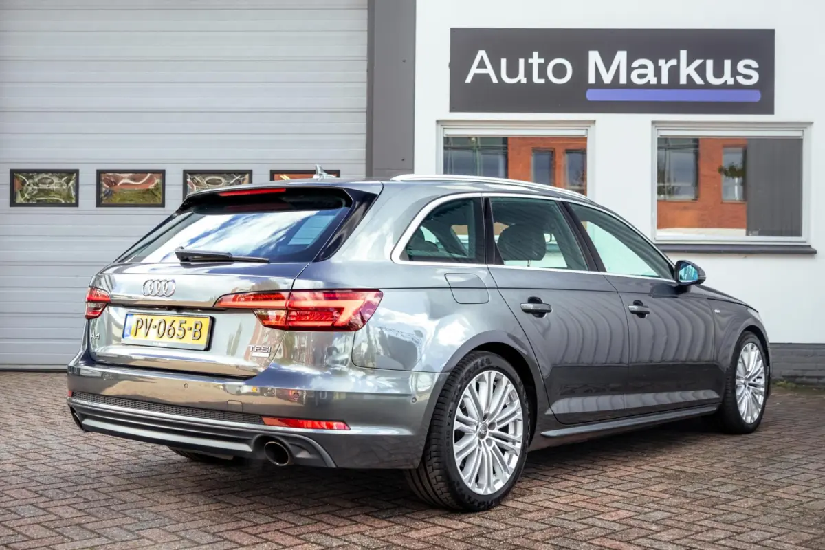 2.0 TFSI ultra Sport S line|Matrix|360 Camera|Half-Leder