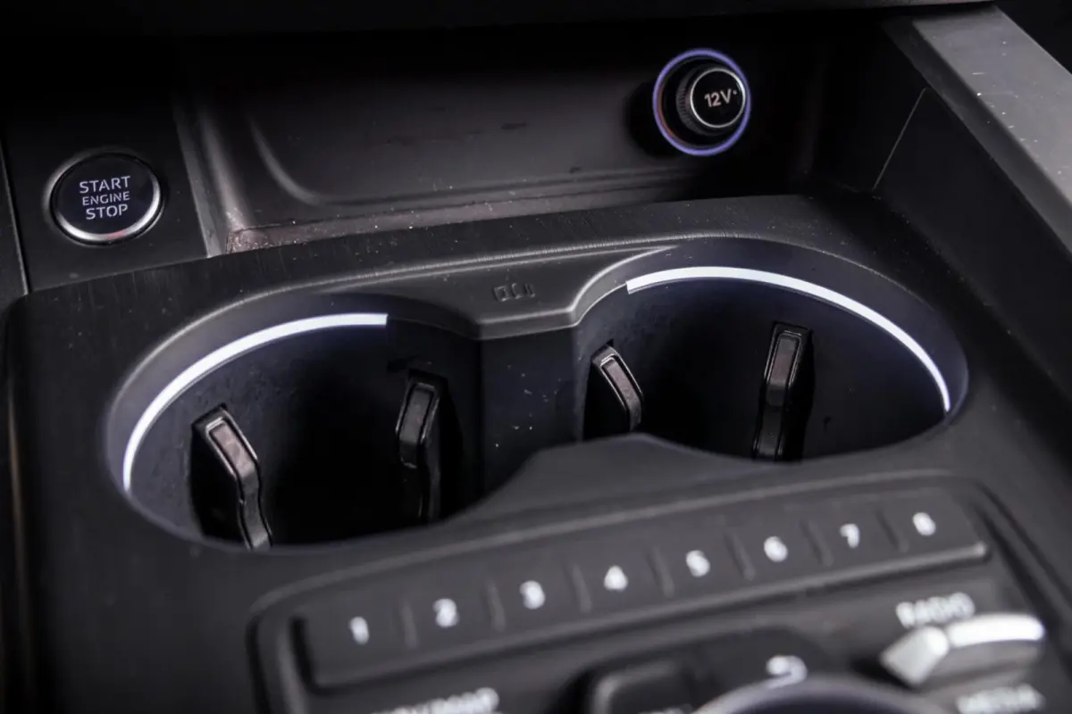 2.0 TFSI ultra Sport S line|Matrix|360 Camera|Half-Leder