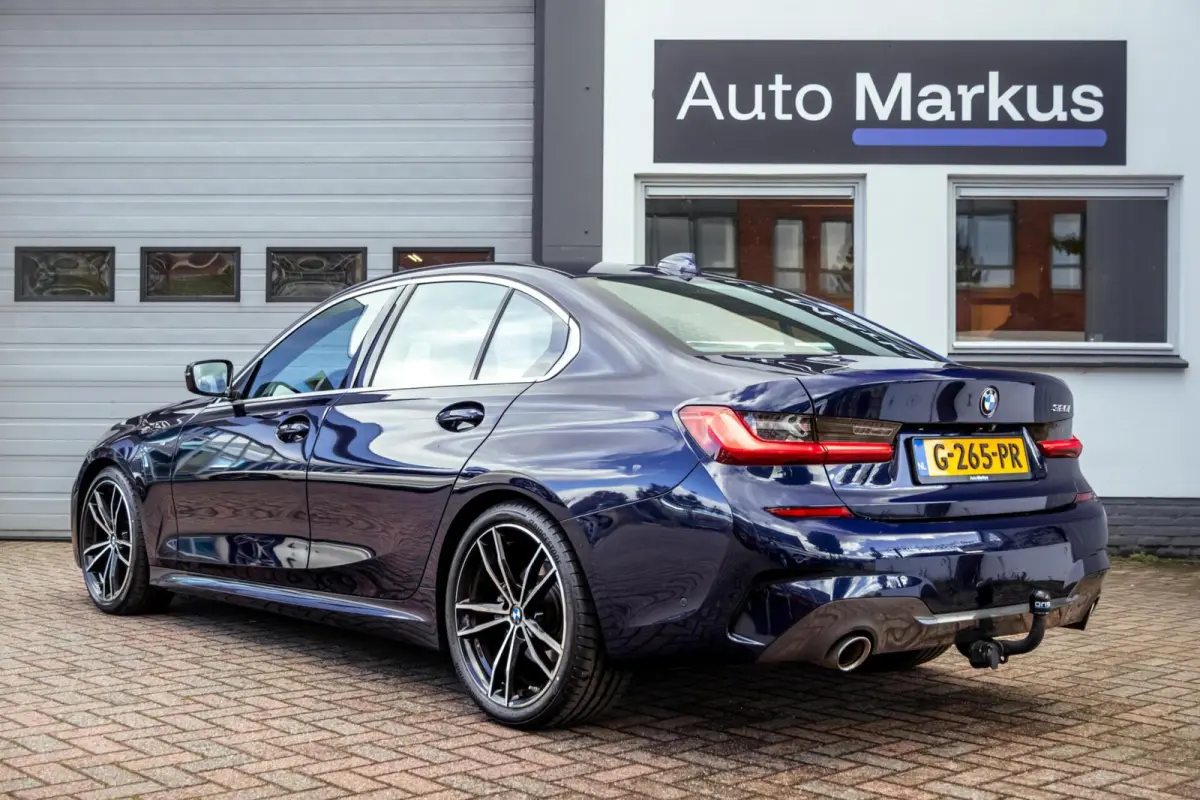 320i High Executive M-Sport|Cam|HiFi|Individual|19"|Live Cockpit|Flippers|Stoelverwarming