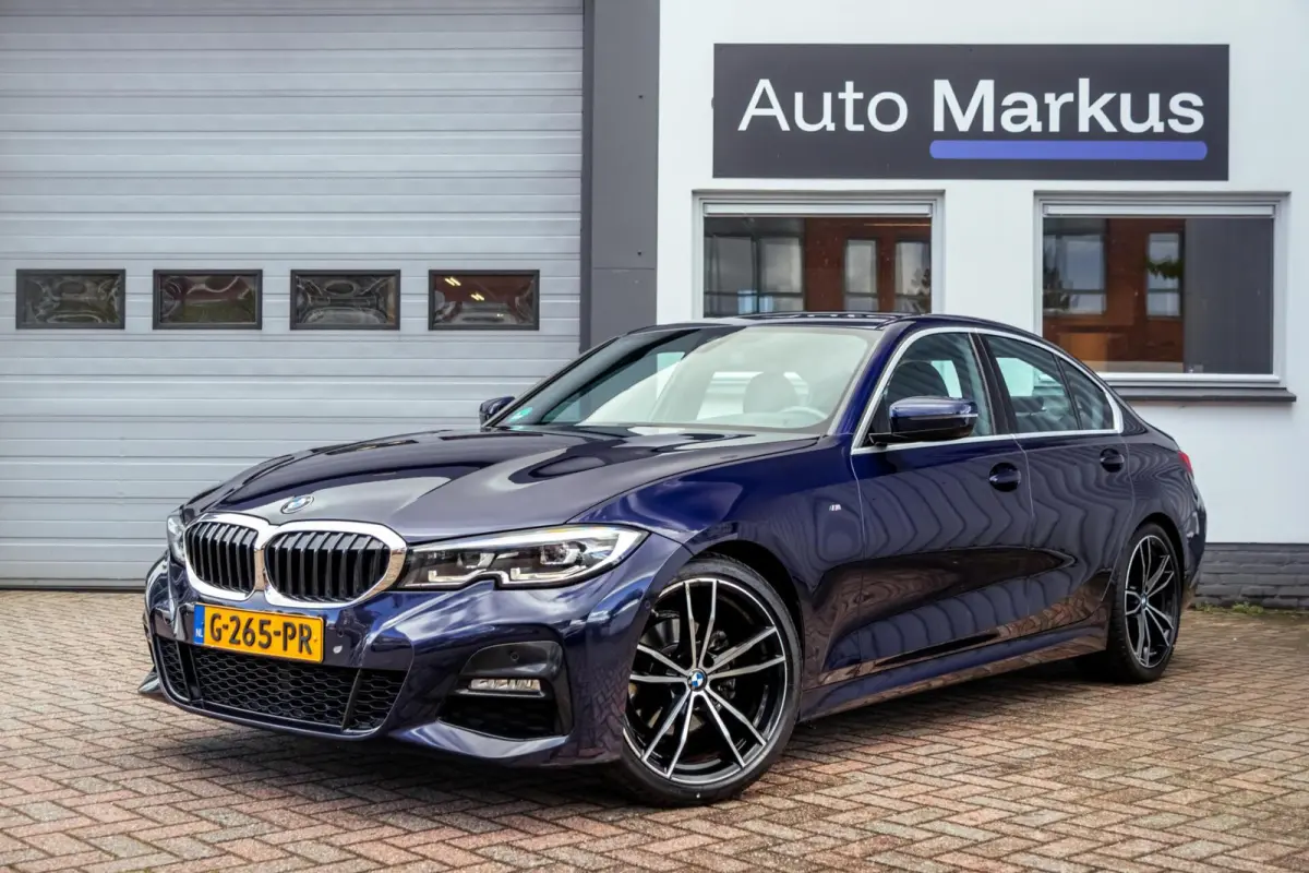 320i High Executive M-Sport|Cam|HiFi|Individual|19"|Live Cockpit|Flippers|Stoelverwarming