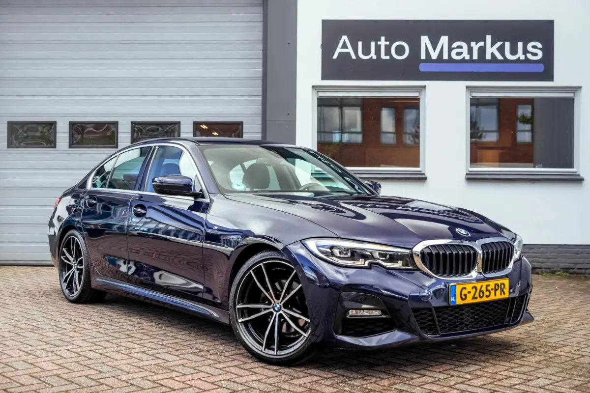 320i High Executive M-Sport|Cam|HiFi|Individual|19"|Live Cockpit|Flippers|Stoelverwarming