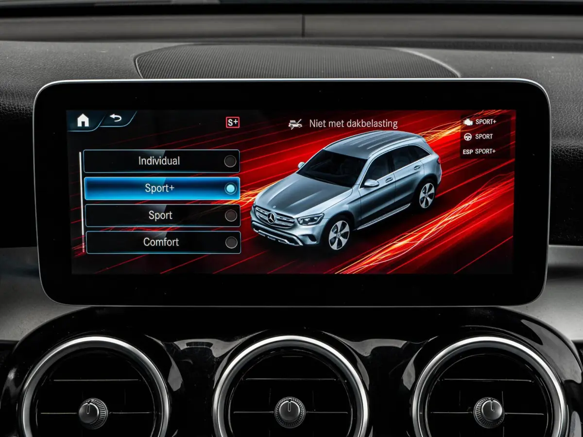 200 Business Solution Facelift | Panoramadak | Leder | Camera | Stoelverwarming | LED | Apple Carplay/Android Auto | Dealeronderhouden