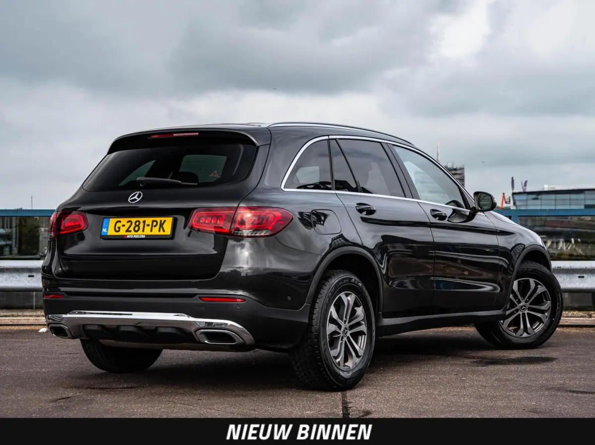 200 Business Solution Facelift | Panoramadak | Leder | Camera | Stoelverwarming | LED | Apple Carplay/Android Auto | Dealeronderhouden