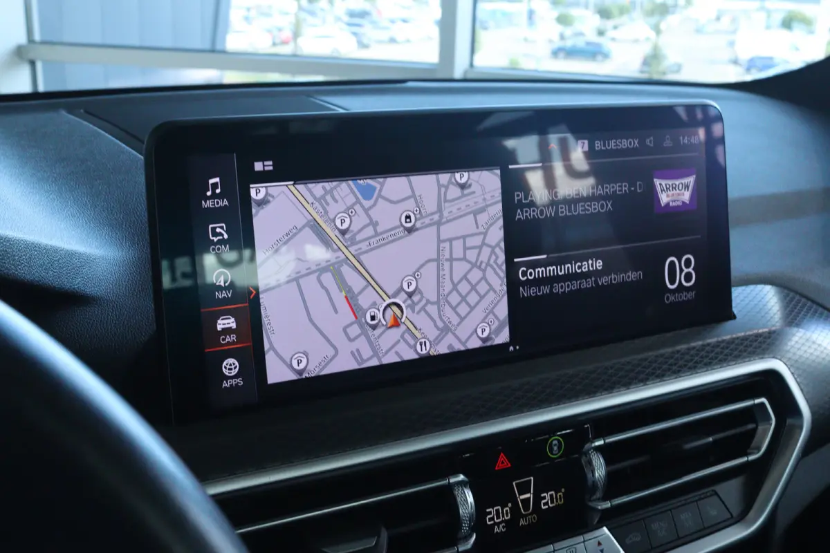 xDrive20i M-Sport Business Edition Plus | Cruise Control | Schuifdak | Camera | Stoelverwarming | HiFi | Leder | Navi | Carplay | Climate | Elektr. Klep | Keyless | 20 Inch