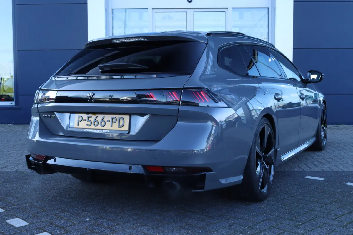 1.6 HYbrid PSE 360PK | Adapt. Cruise | Trekhaak | Schuifdak | Nightvision | Focal Audio | Massage | Memory | 360 Camera | Keyless | Elektr. Klep | Carplay | Navi | Climate | Adaptief Onderst
