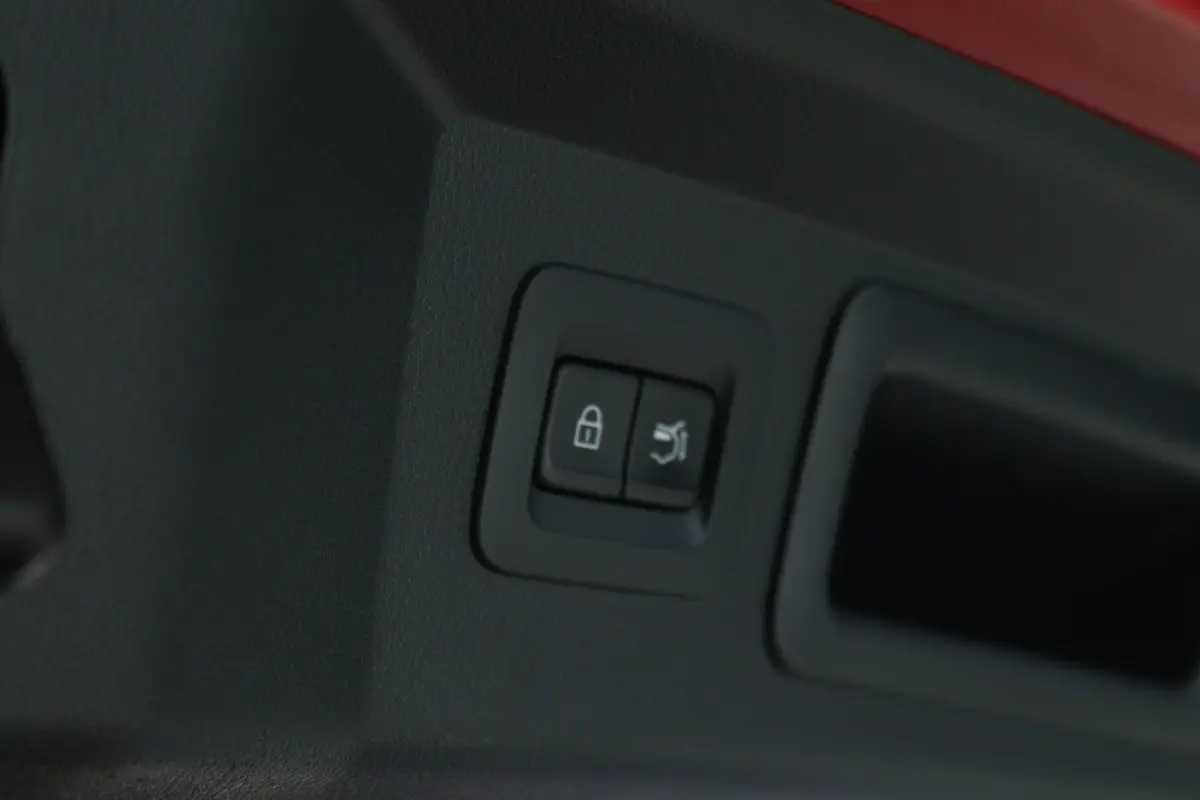 2.5 e-SkyActiv PHEV Homura Plus | SOH 91% | Adapt. Cruise | Trekhaak | Stoelventilatie | BOSE | Head-up | Memory | Schuifdak | 360 Camera | Navi | Carplay | Stoel+Stuurverwarming |