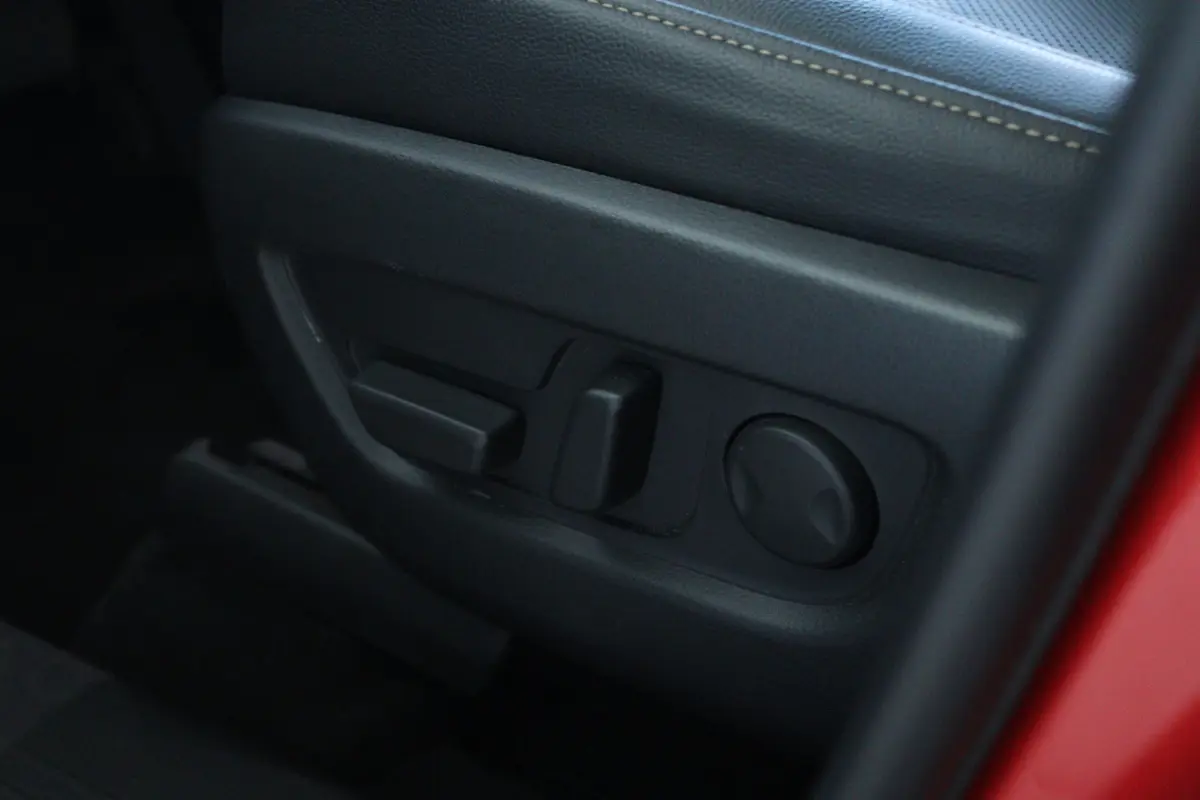 2.5 e-SkyActiv PHEV Homura Plus | SOH 91% | Adapt. Cruise | Trekhaak | Stoelventilatie | BOSE | Head-up | Memory | Schuifdak | 360 Camera | Navi | Carplay | Stoel+Stuurverwarming |