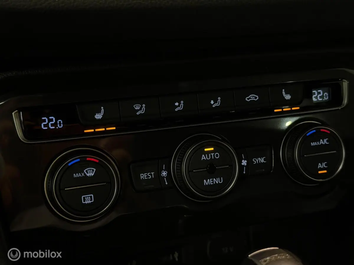 2.0 TSI 4Motion 3x R-line Panorama/Keyless/Virtual/Trekhaak