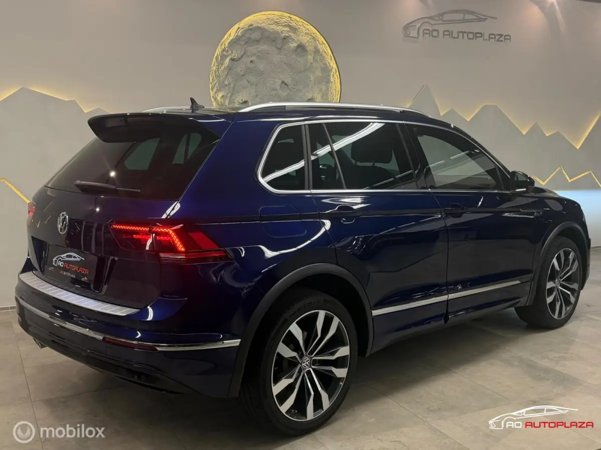 2.0 TSI 4Motion 3x R-line Panorama/Keyless/Virtual/Trekhaak
