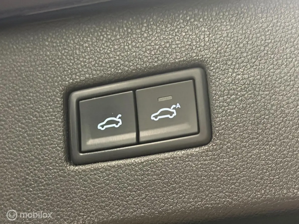 2.0 TSI 4Motion 3x R-line Panorama/Keyless/Virtual/Trekhaak