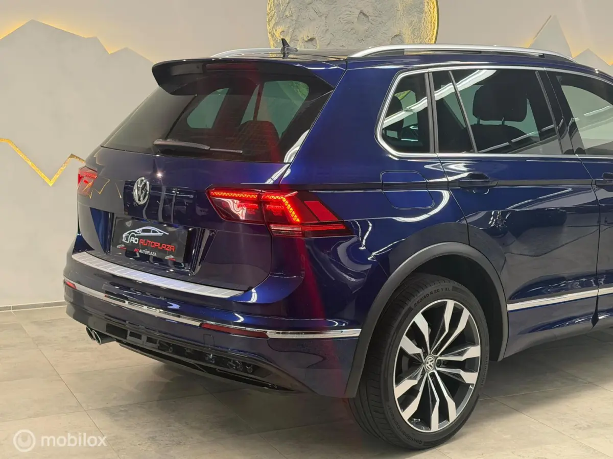 2.0 TSI 4Motion 3x R-line Panorama/Keyless/Virtual/Trekhaak