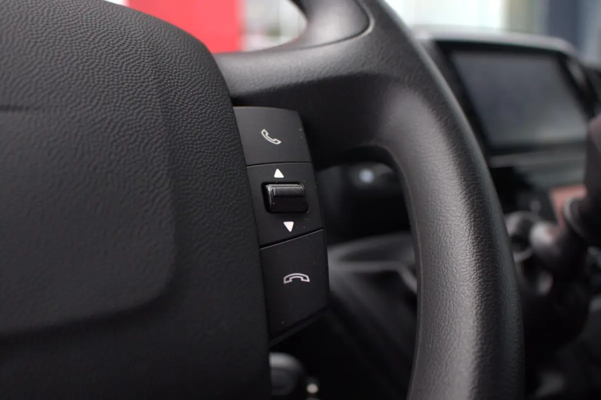 2.2 BlueHDi 120PK L2H2 3.0t | APPLE CARPLAY/ANDROID AUTO | CRUISE | AIRCO | TREKHAAK| CLIMATE CONTROL |