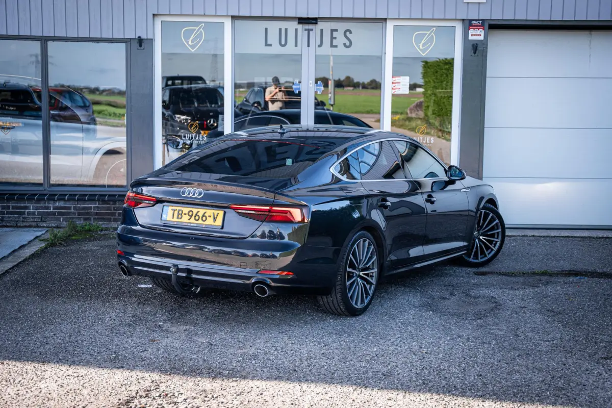 2.0 TFSI 190pk Sport NL-auto|19''|Elek.achterklep|Trekhaak|Climate