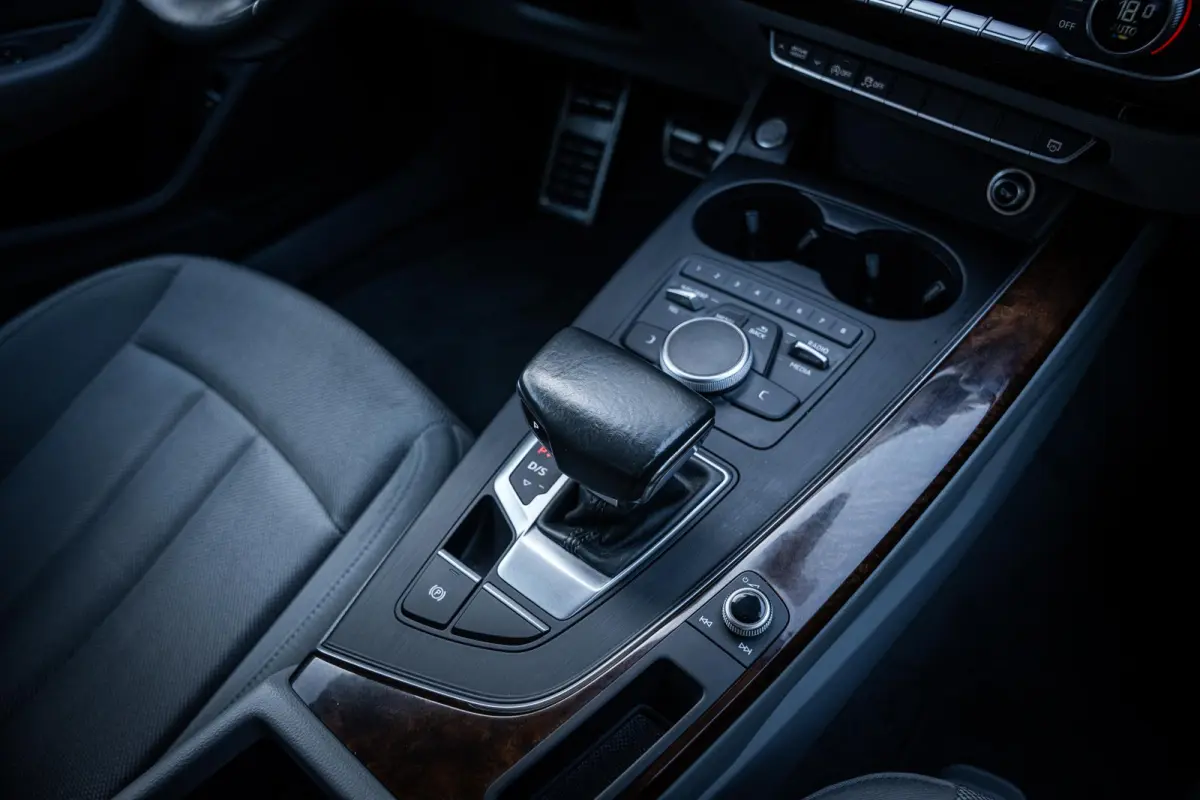 2.0 TFSI 190pk Sport NL-auto|19''|Elek.achterklep|Trekhaak|Climate