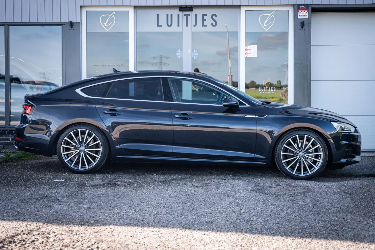 2.0 TFSI 190pk Sport NL-auto|19''|Elek.achterklep|Trekhaak|Climate
