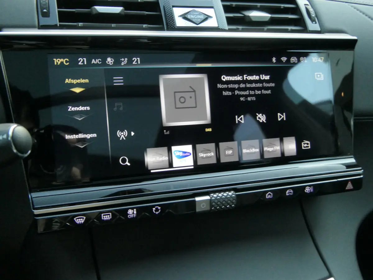 E-Tense Plug in Hybrid 300pk 4x4 Rivoli | Panoramadak