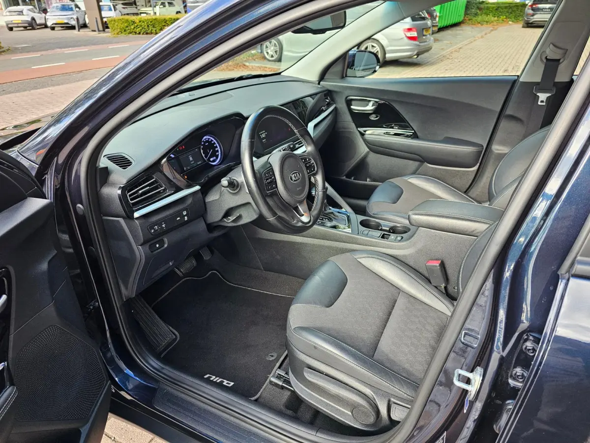 1.6 GDi Hybrid DynamicLine | Trekhaak | Adaptive Cruise Control | Camera | Apple Carplay/ Android Auto | Navigatie