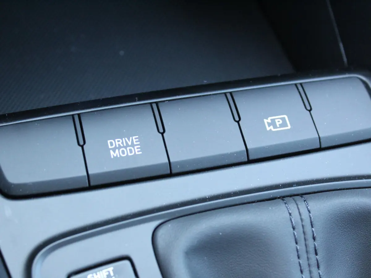1.0 T-GDI Comfort Smart / Automaat / Navigatie + Apple Carplay/Android Auto / Cruise Control / Airco / Achteruitrijcamera / Bluetooth /