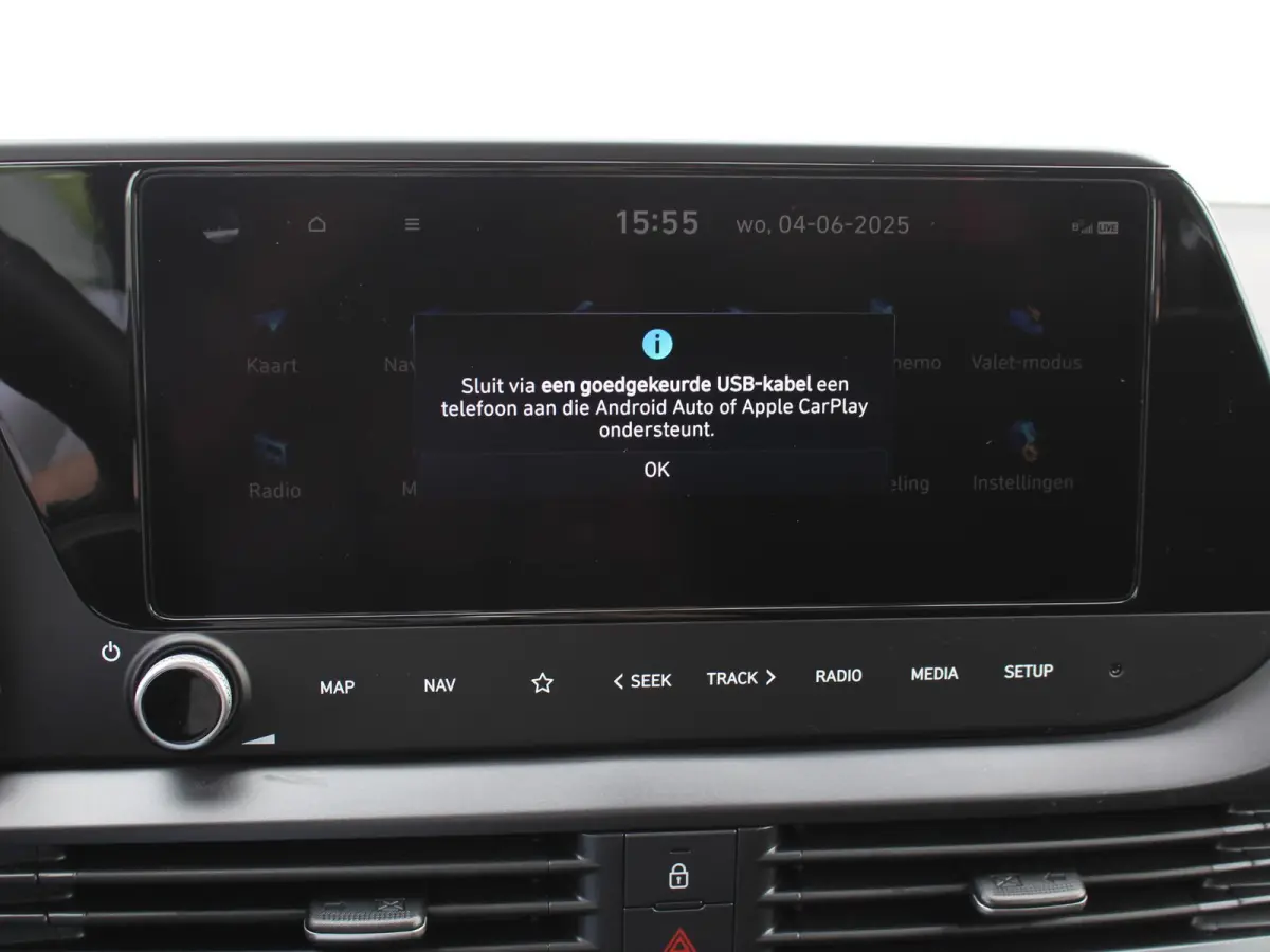 1.0 T-GDI Comfort Smart / Navigatie + Apple Carplay/Android Auto / Cruise Control / Achteruitrijcamera / Lichtmetalen Velgen 16" / Airco /