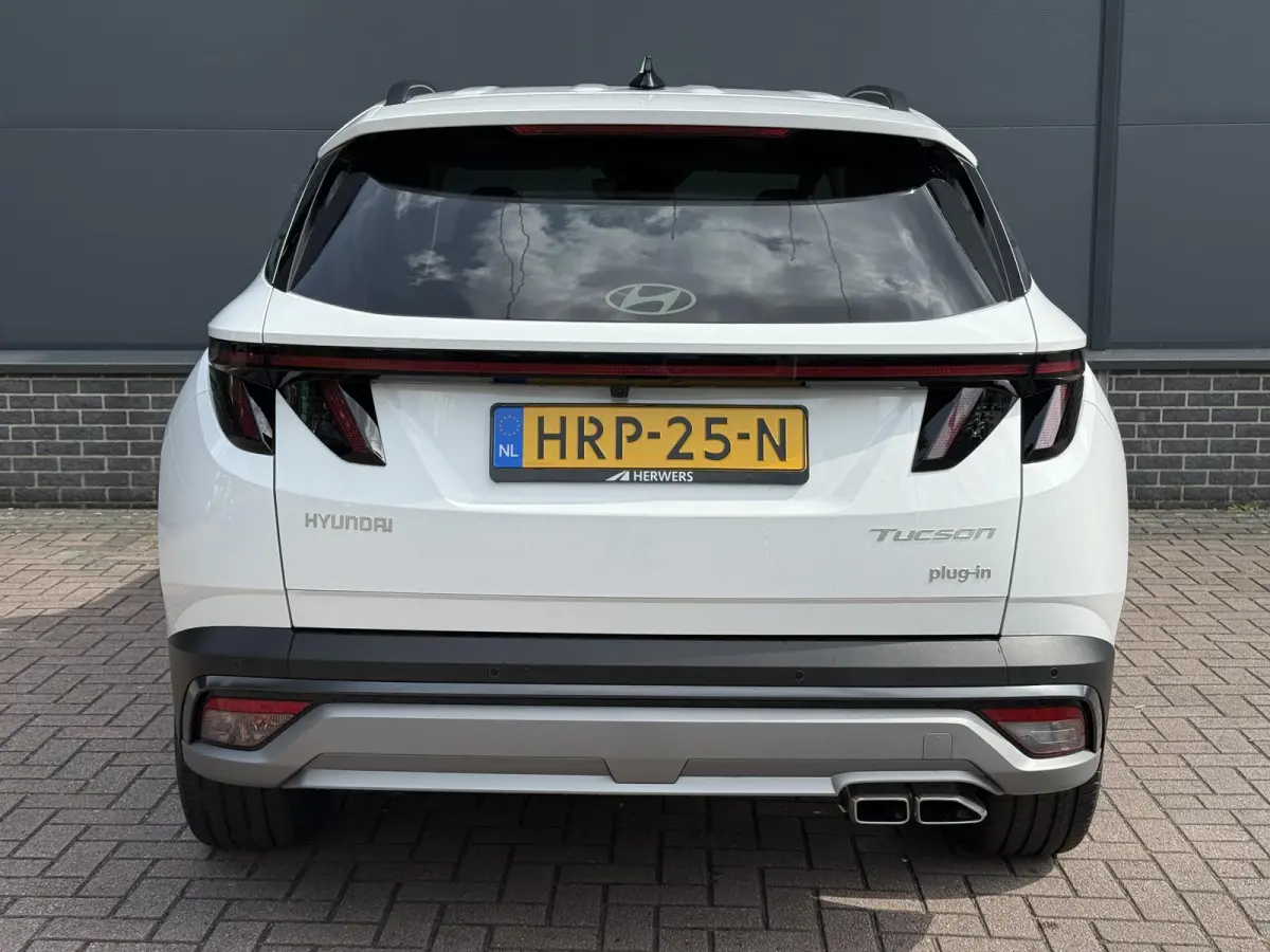 1.6 T-GDI PHEV Comfort Smart / Elektrische Achterklep / Stoel+Stuur Verwarming / Achteruitrij Camera / Keyless / Navigatie /