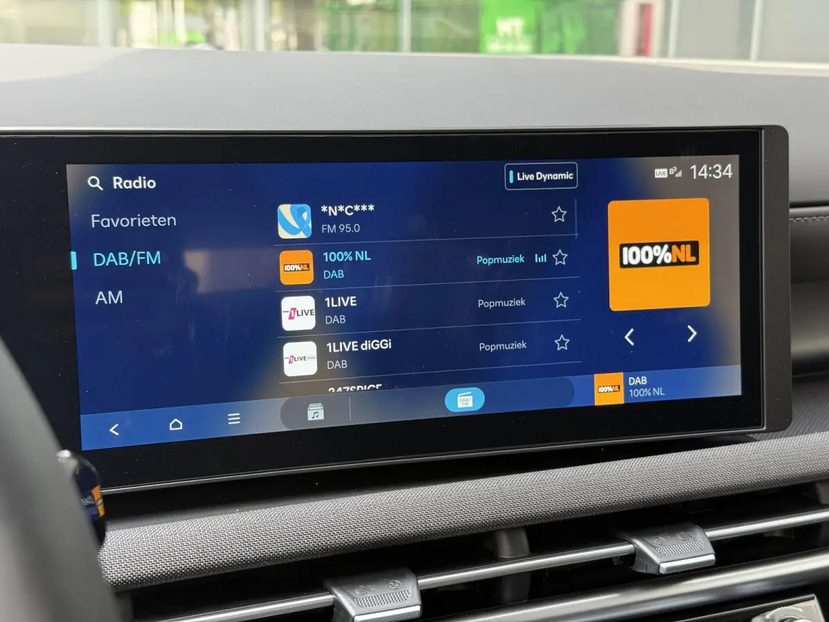 1.6 T-GDI PHEV Comfort Smart / Elektrische Achterklep / Stoel+Stuur Verwarming / Achteruitrij Camera / Keyless / Navigatie /