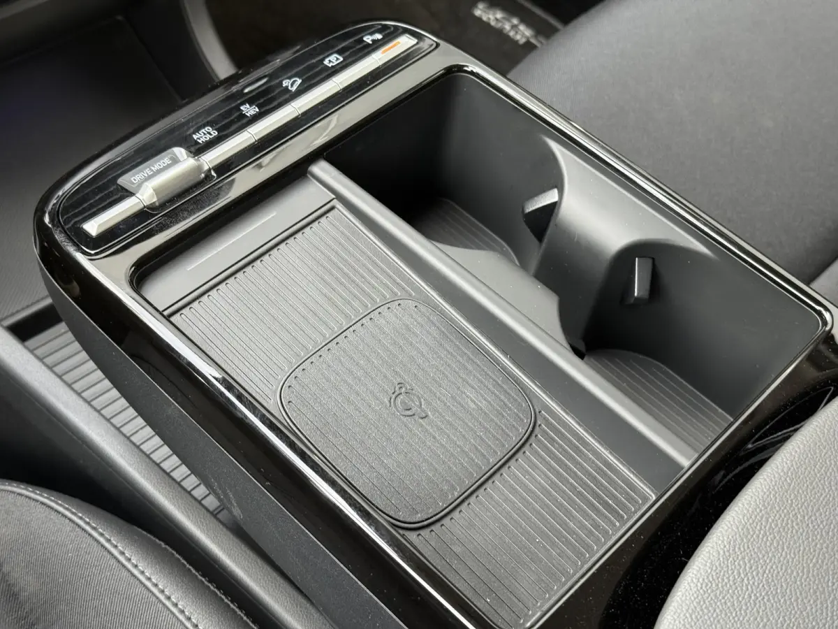 1.6 T-GDI PHEV Comfort Smart / Elektrische Achterklep / Stoel+Stuur Verwarming / Achteruitrij Camera / Keyless / Navigatie /