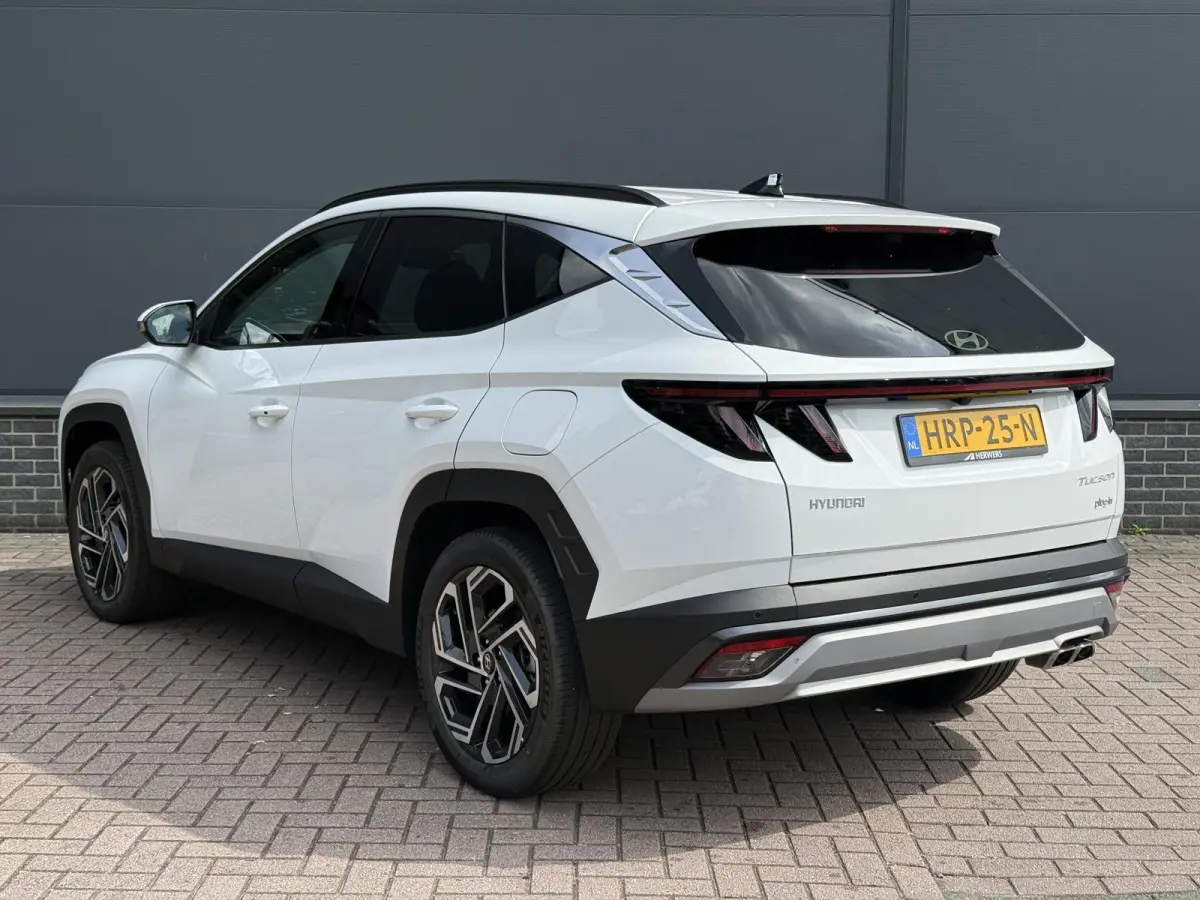 1.6 T-GDI PHEV Comfort Smart / Elektrische Achterklep / Stoel+Stuur Verwarming / Achteruitrij Camera / Keyless / Navigatie /