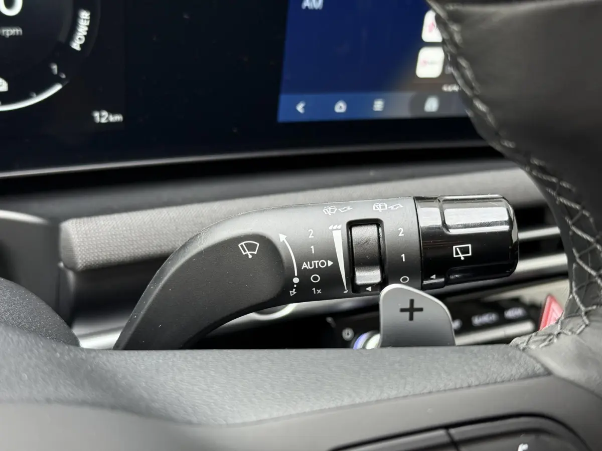 1.6 T-GDI PHEV Comfort Smart / Elektrische Achterklep / Stoel+Stuur Verwarming / Achteruitrij Camera / Keyless / Navigatie /
