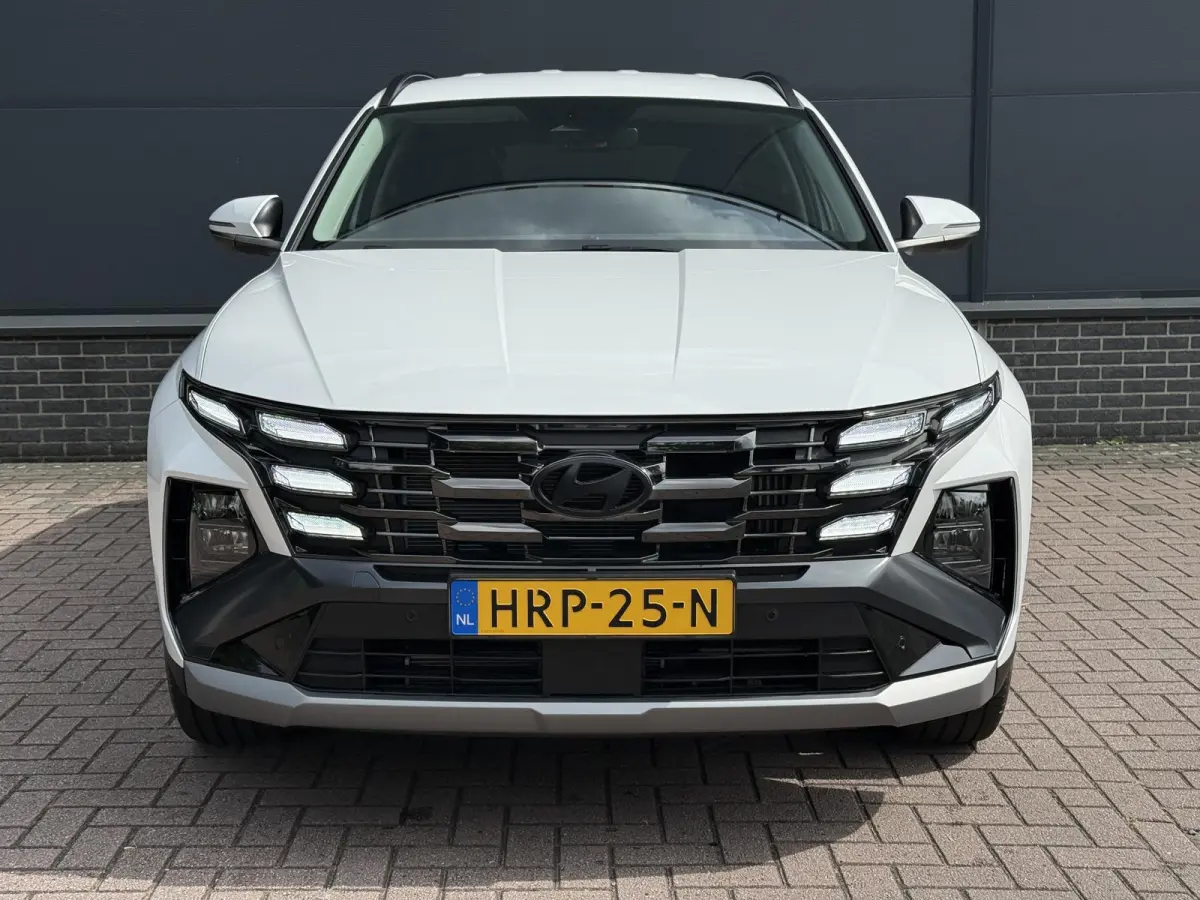 1.6 T-GDI PHEV Comfort Smart / Elektrische Achterklep / Stoel+Stuur Verwarming / Achteruitrij Camera / Keyless / Navigatie /