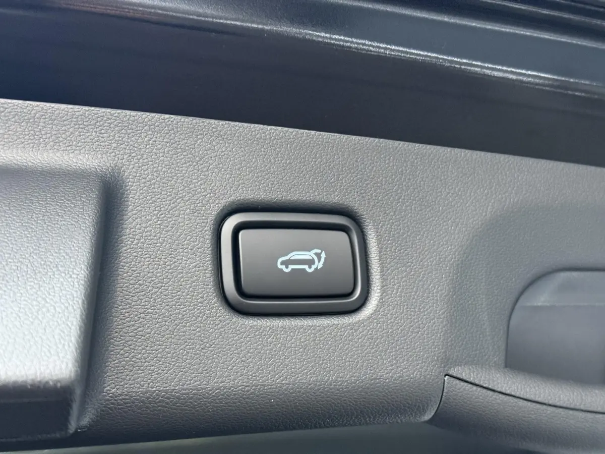 1.6 T-GDI PHEV N Line / Navigatie / 360 Camera / Stoel Geheugen / Stoelverkoeling / Stoelverwarming Voor + Achter / Stuurverwarming / KRELL Audio /