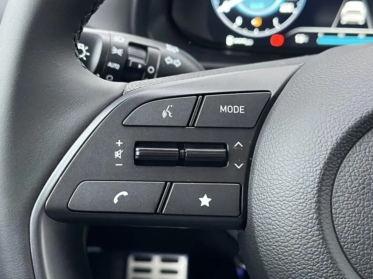 1.0 T-GDI Comfort / Navigatie / Achteruitrijcamera / Airco / Cruise Control / LED Dagrijverlichting /