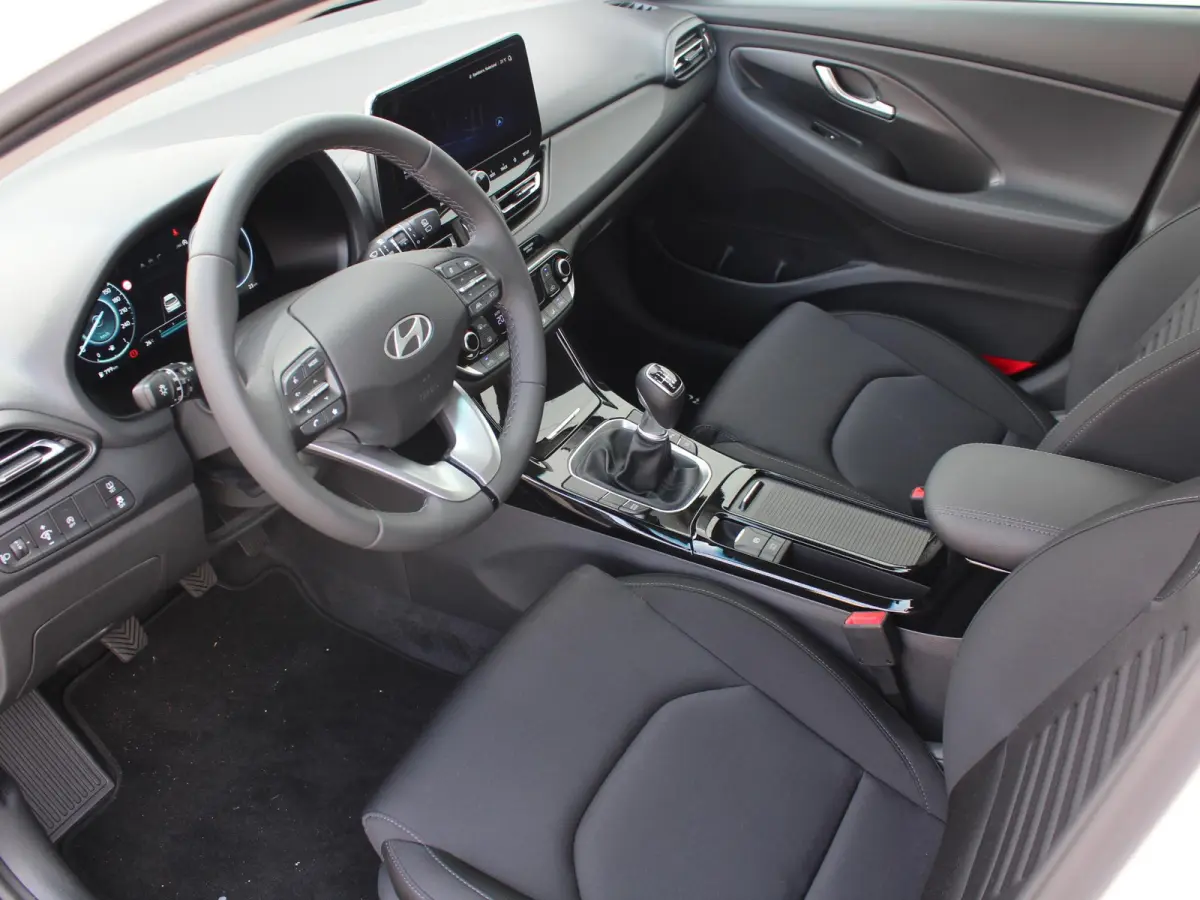 1.0 T-GDi MHEV Comfort / Navigatie + Android Auto/Apple Carplay / DAB / Climate Control / Cruise Control / Achteruitrijcamera /