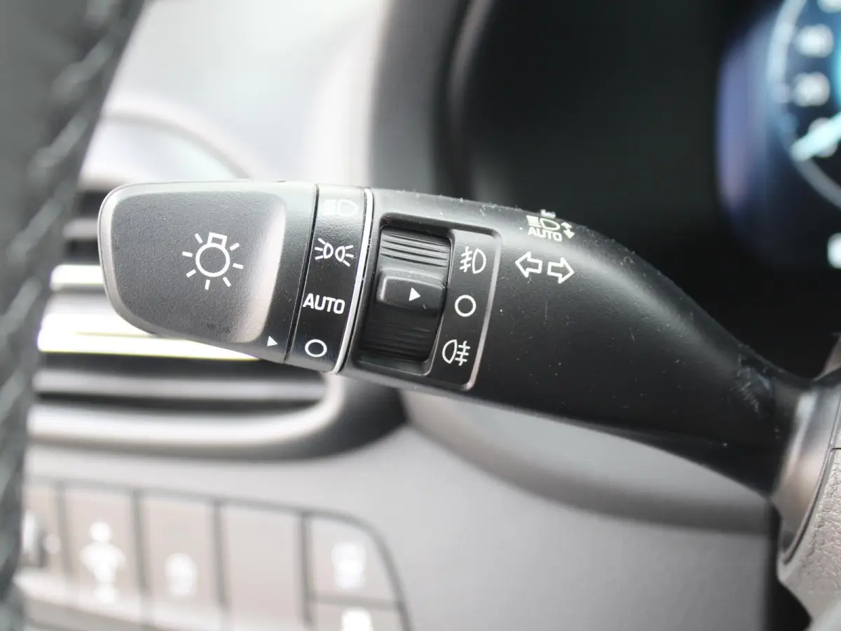 1.0 T-GDi MHEV Comfort / Navigatie + Android Auto/Apple Carplay / DAB / Climate Control / Cruise Control / Achteruitrijcamera /