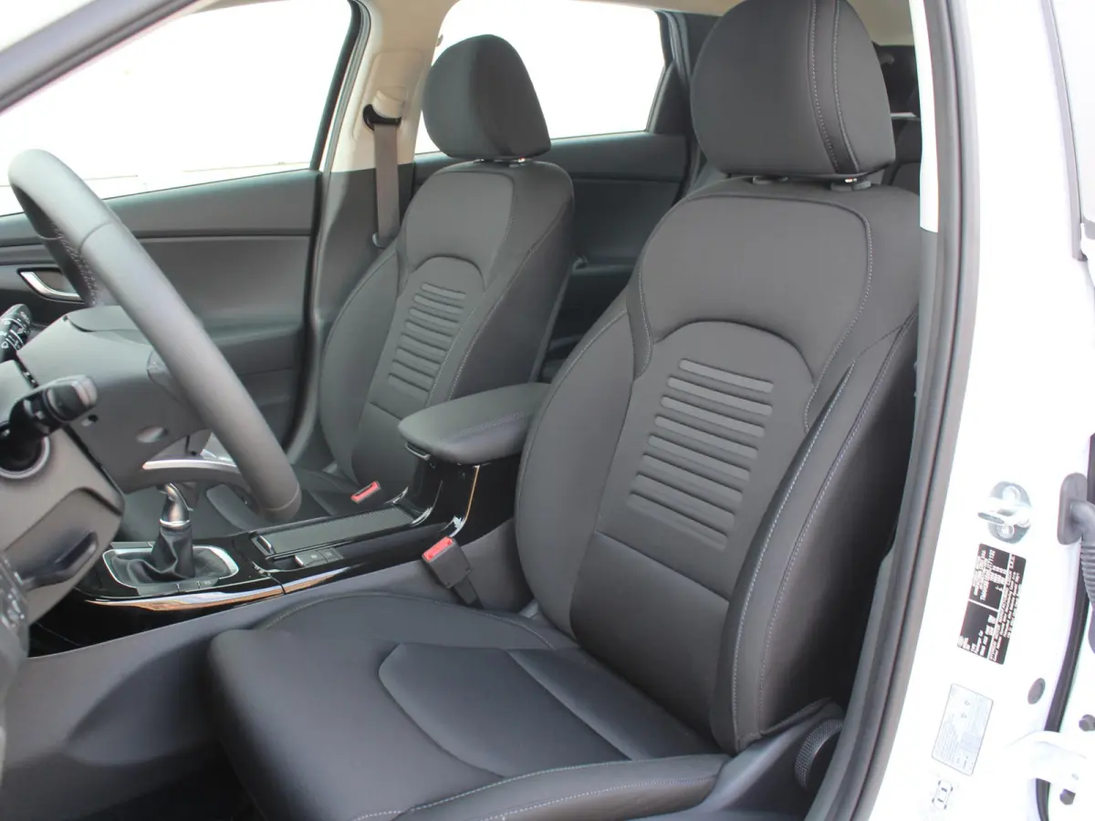 1.0 T-GDi MHEV Comfort / Navigatie + Android Auto/Apple Carplay / DAB / Climate Control / Cruise Control / Achteruitrijcamera /