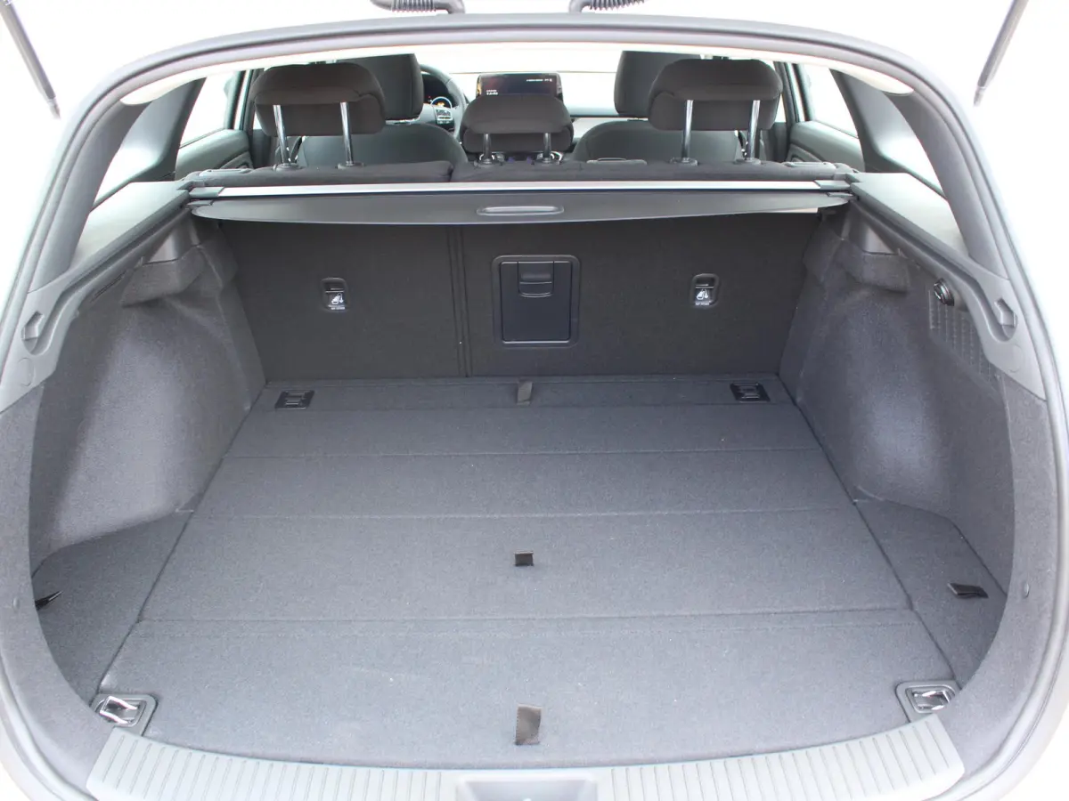 1.0 T-GDi MHEV Comfort / Navigatie + Android Auto/Apple Carplay / DAB / Climate Control / Cruise Control / Achteruitrijcamera /