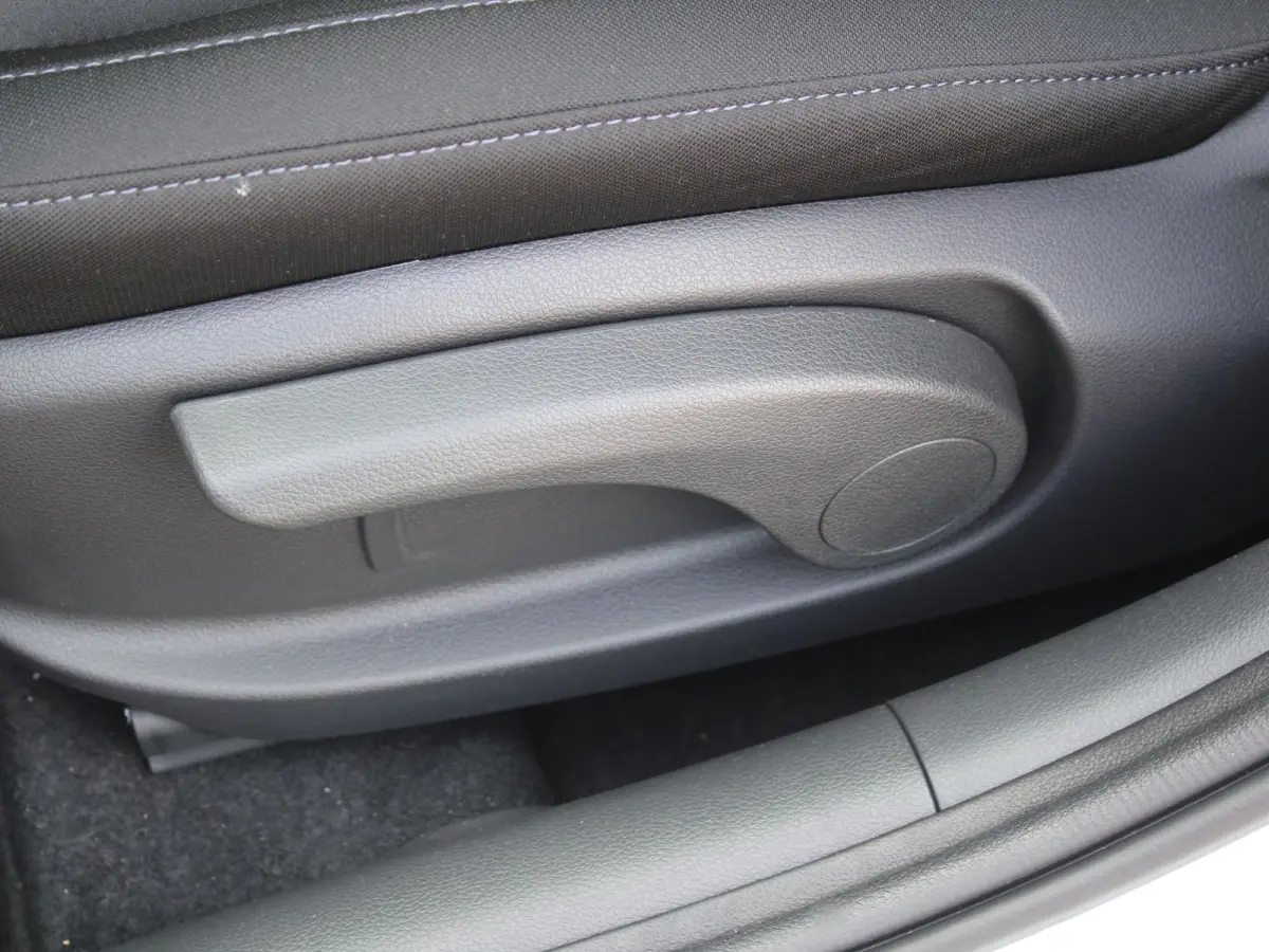1.0 T-GDi MHEV Comfort / Navigatie + Android Auto/Apple Carplay / DAB / Climate Control / Cruise Control / Achteruitrijcamera /