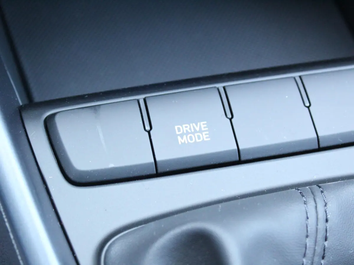 1.0 T-GDI Comfort / Navigatie via Android Auto/Apple Carplay / Airco / Cruise Control / Achteruitrijcamera / Bluetooth /