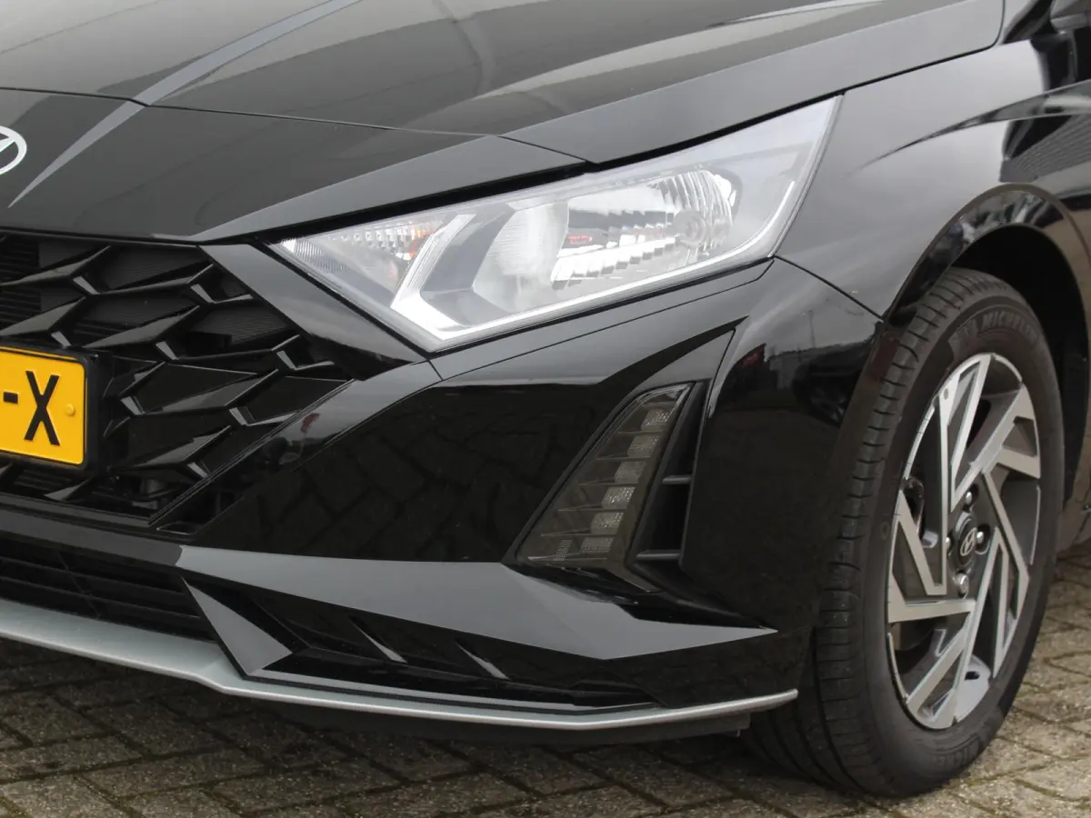 1.0 T-GDI Comfort / Navigatie via Android Auto/Apple Carplay / Airco / Cruise Control / Achteruitrijcamera / Bluetooth /