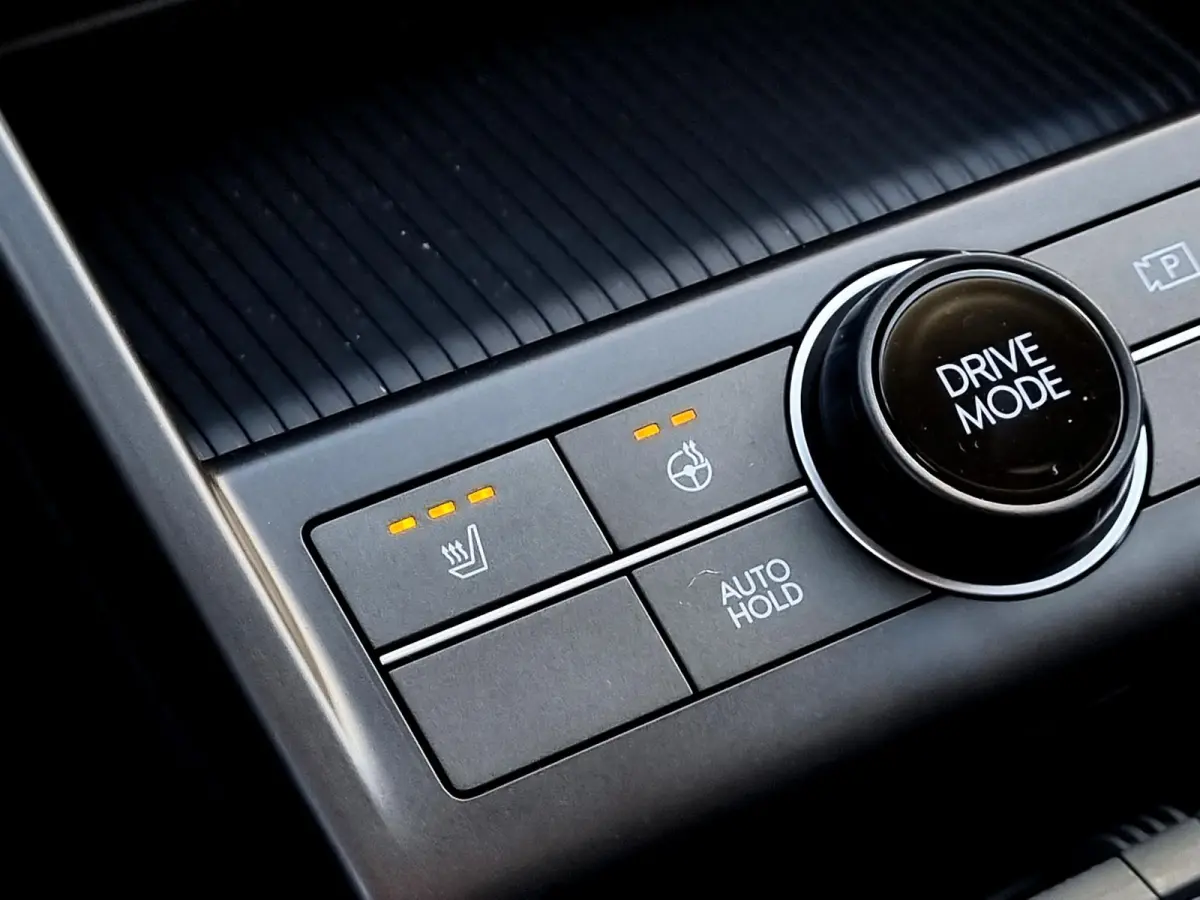 Comfort Smart 65.4 kWh WVB / Navigatie / Blind-Spot Collision-Avoidance Assist / Adaptieve Cruise Control