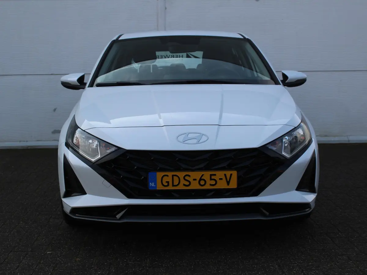 1.0 T-GDI Comfort Smart / Navigatie + Apple Carplay/Android Auto / Cruise Control / Airco / Achteruitrijcamera / Bluetooth /