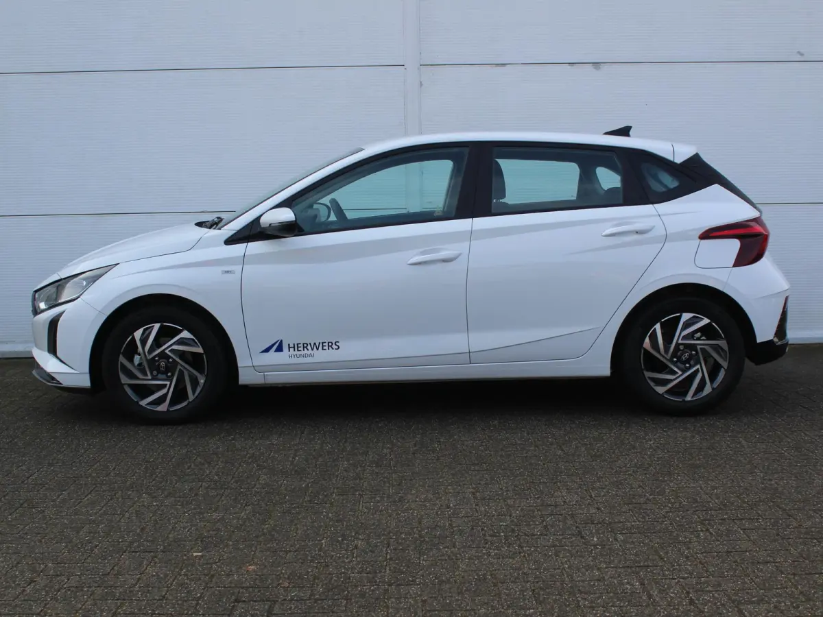 1.0 T-GDI Comfort Smart / Navigatie + Apple Carplay/Android Auto / Cruise Control / Airco / Achteruitrijcamera / Bluetooth /