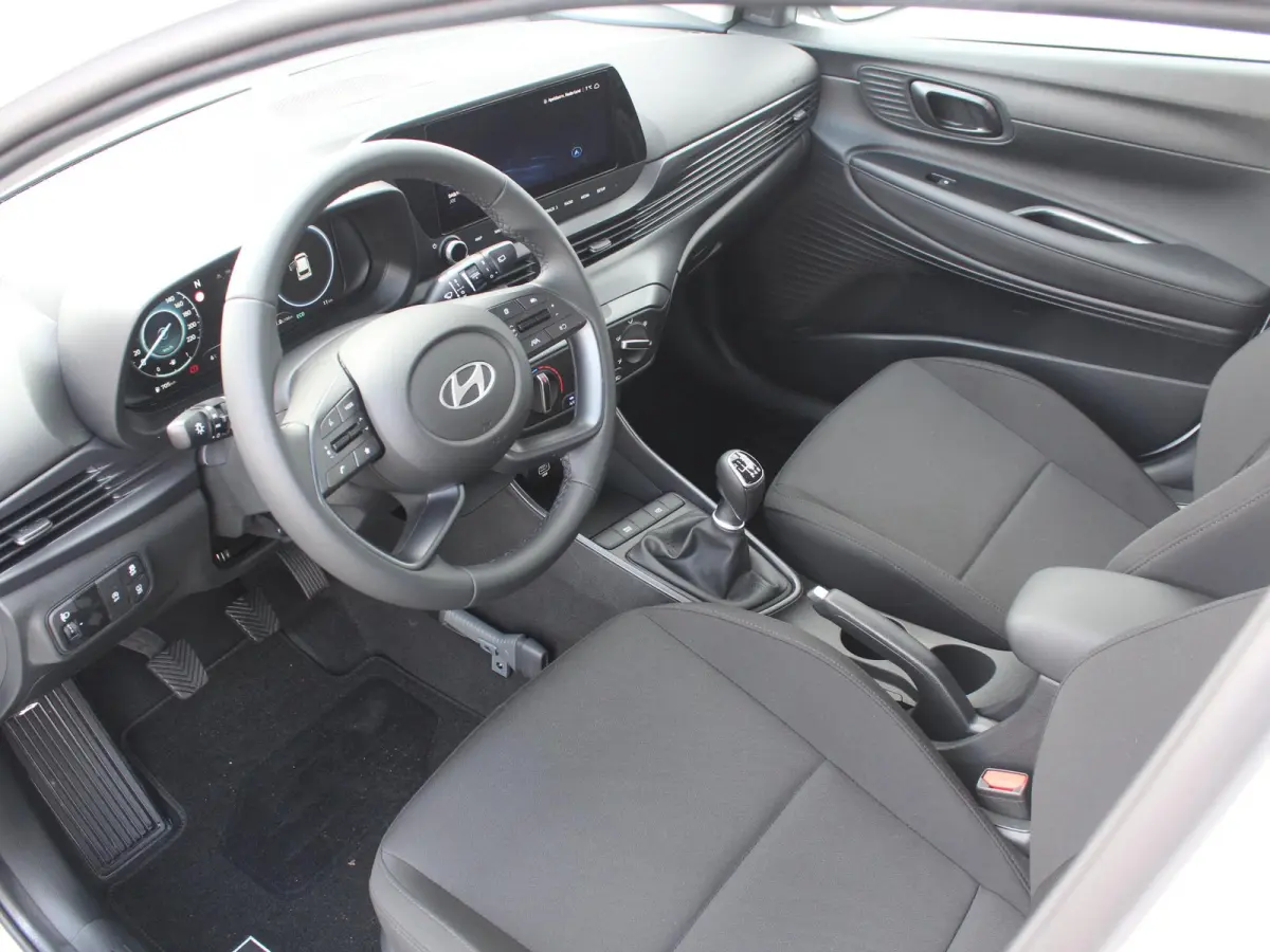 1.0 T-GDI Comfort Smart / Navigatie + Apple Carplay/Android Auto / Cruise Control / Airco / Achteruitrijcamera / Bluetooth /