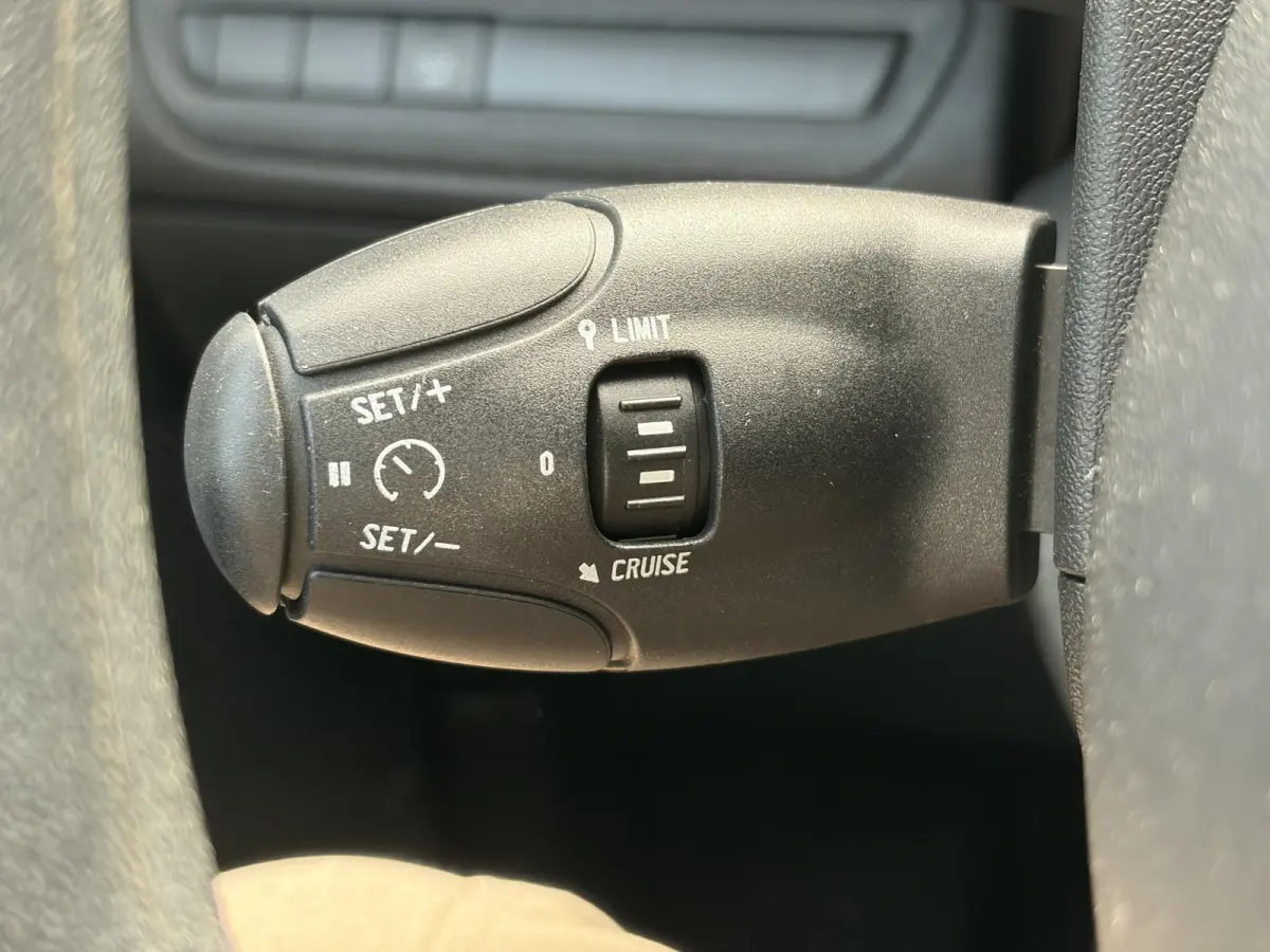1.2 PureTech Active ✓Navi✓Carplay✓Airco✓Cruise✓5 Deurs✓Lm velgen✓N.A.P✓Apk tot 04-2027