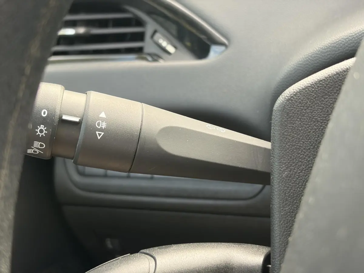 1.2 PureTech Active ✓Navi✓Carplay✓Airco✓Cruise✓5 Deurs✓Lm velgen✓N.A.P✓Apk tot 04-2027