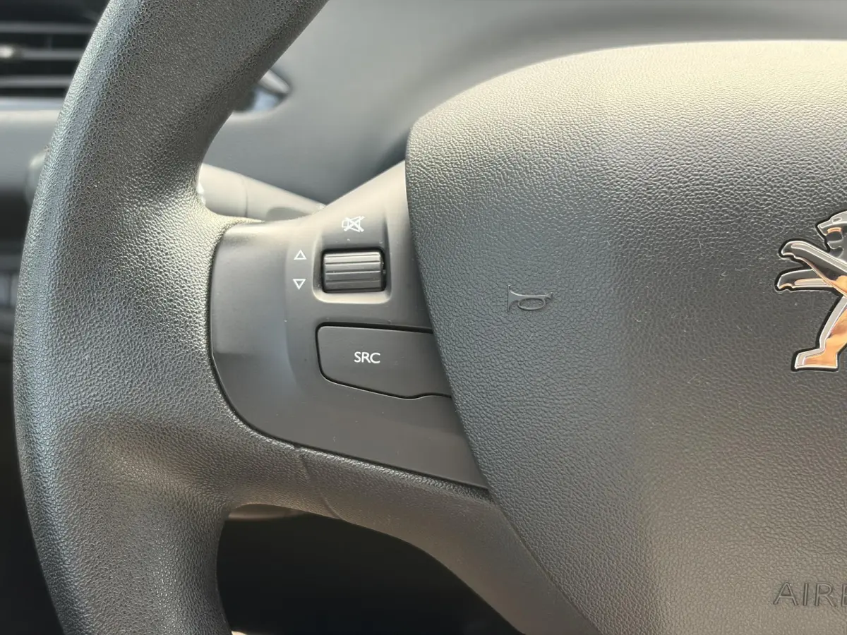 1.2 PureTech Active ✓Navi✓Carplay✓Airco✓Cruise✓5 Deurs✓Lm velgen✓N.A.P✓Apk tot 04-2027
