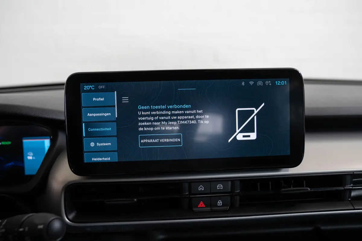 Summit 54 kWh | Tot 8 Jaar Garantie | Warmtepomp | Navigatie | Stoelverwarming | Verwarmd Voorraam | Apple Carplay & Android Auto |