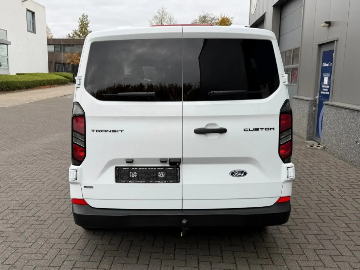 9 pers. Plug-in Hybride 340 L2H1 233pk Trend