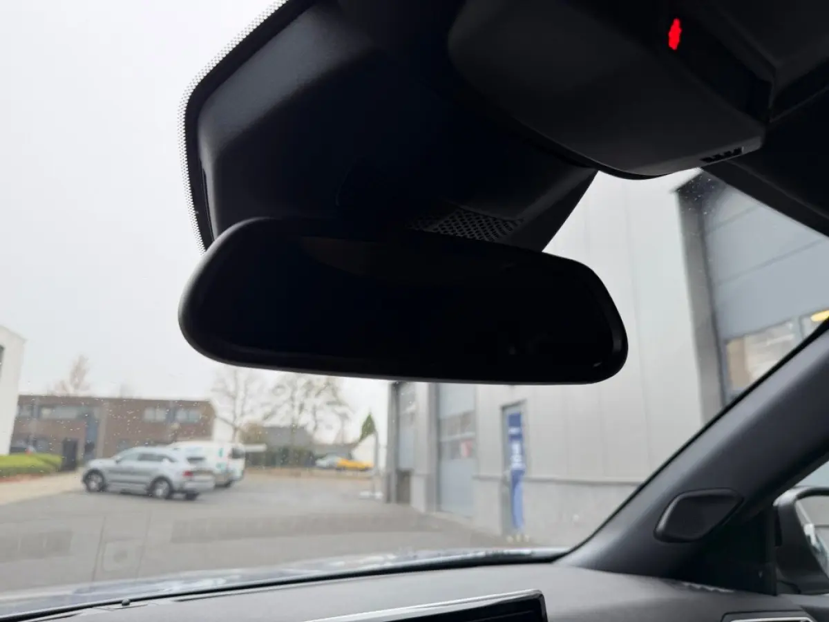 HYBRID 145 GT-LINE Alcantara Stoelverwarming 13.000 EURO KORTING