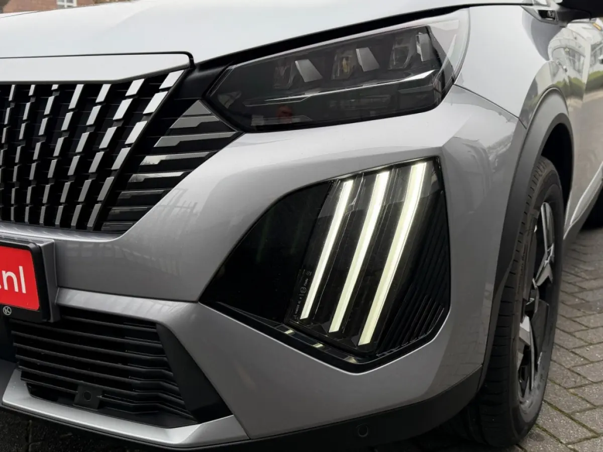 HYBRID 145 GT-LINE Alcantara Stoelverwarming 13.000 EURO KORTING
