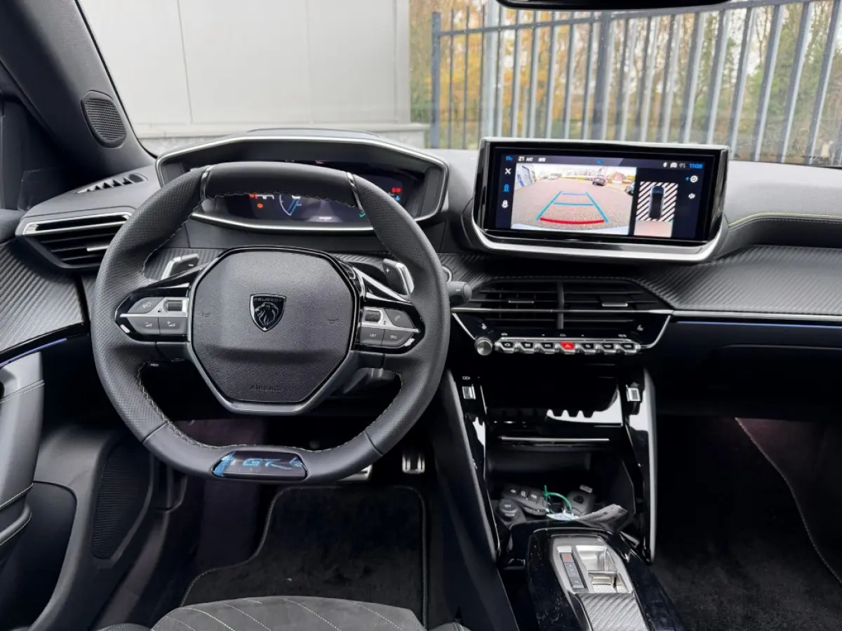HYBRID 145 GT-LINE Alcantara Stoelverwarming 13.000 EURO KORTING
